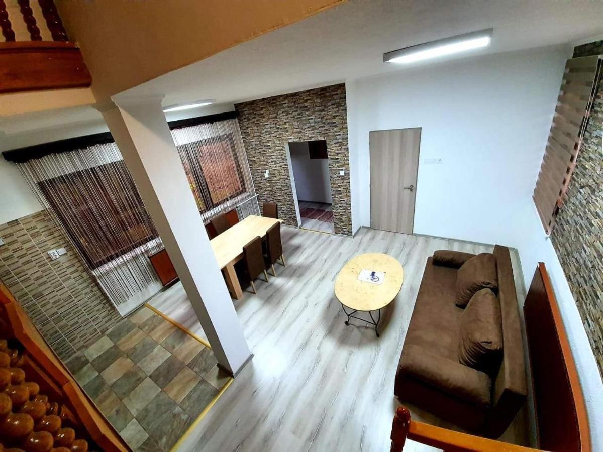 No1 Vendeghaz Hotell Parád Exteriör bild